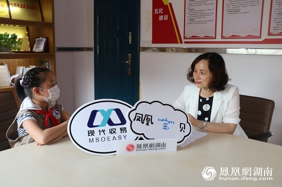 凤凰“宝”贝小记者采访湖南省人民医院儿童内分泌遗传代谢、心血管科主任徐璇。