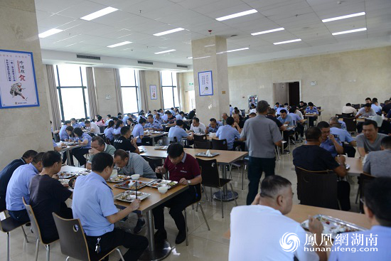 餐饮|桃源县公安局多措并举制止餐饮浪费