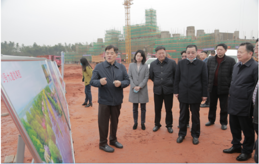 同发集团董事长_俊发集团董事长图片