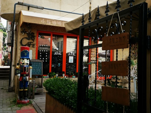 凤凰网青岛专栏 | 晓瑀：市井巷陌的青岛