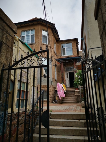 凤凰网青岛专栏 | 晓瑀：市井巷陌的青岛