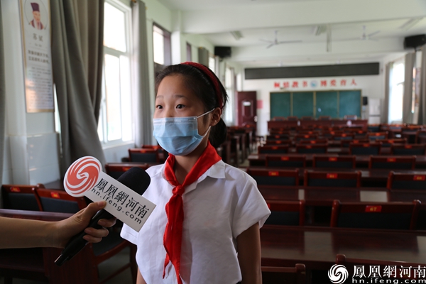 拐河镇实验小学学生王一博
