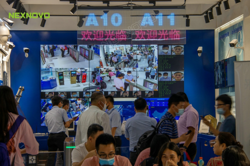 玻璃|晶泓科技LED光电玻璃屏 “建材新物种、幕墙黑科技”