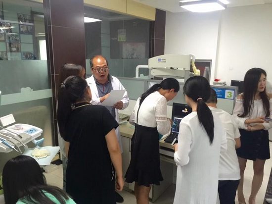 河南小精灵口腔:以妙手仁心,成就爱牙“魔法”