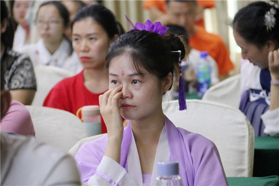 国学|“德行天下 孝道传承”国学讲师悦然成都开讲