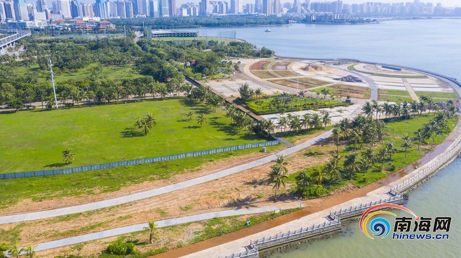 瞰海南航拍海口湾畅通工程项目建设加速推进