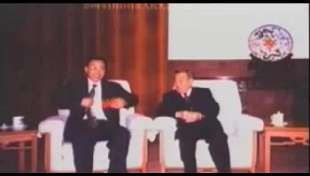 中國張正天專家委員會與國內最小醫院簽約救助基層人民