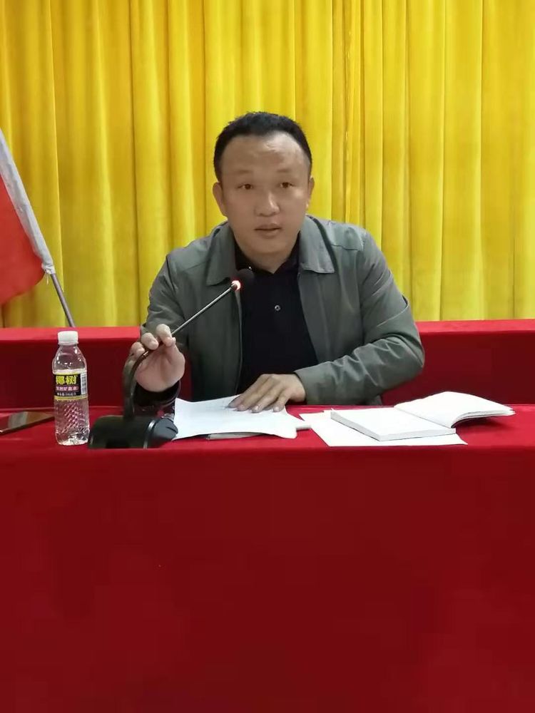 海口美兰区灵山镇联合区教育局动员部署校园及校园周边联合整治行动