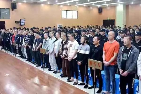 九江去年铲除13个黑社会组织 主犯最高被判23年