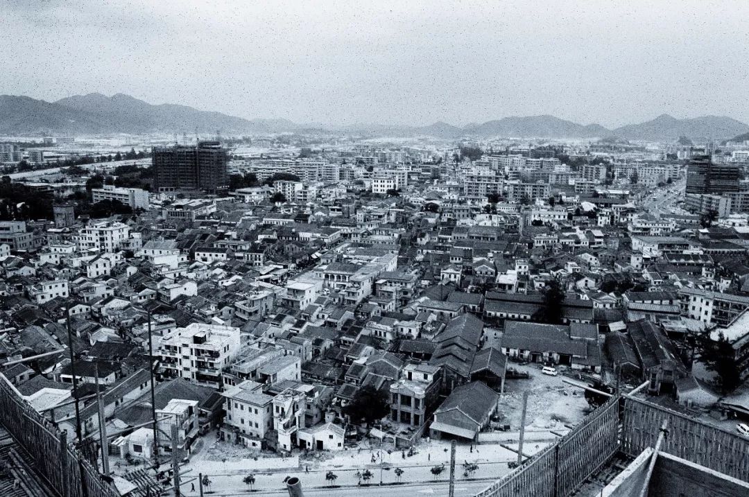 70年,深圳