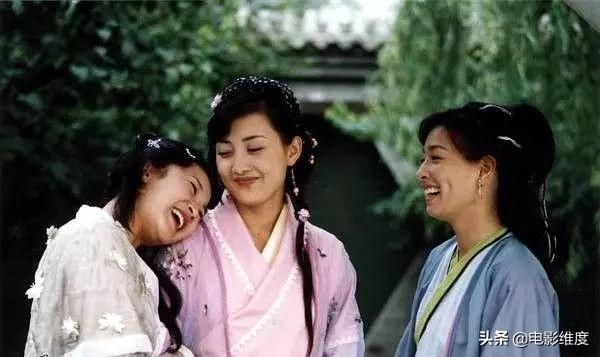 46岁牛莉嫁给圈外富豪，结婚22年恩爱如初