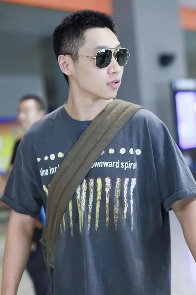 汪正正身高朱锐十分满意：“这是我从业以来演过最过瘾的