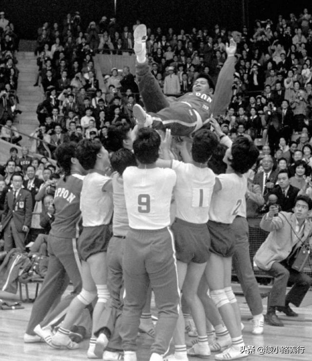 1984郎平一代中国女排夺冠引路人、《灌篮高手》安西教练现实原型