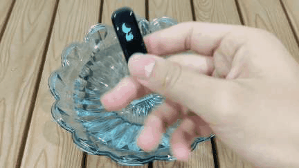 「驱动之家」巨星麦迪同款！荣耀手环5 篮球版评测：最专业的腕上装备