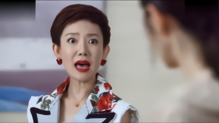 福星:美女前台上班光着脚,总裁看见没生气还特