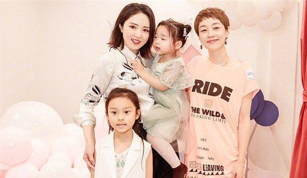 离婚女星生活惨？董璇获神秘男子陪同，马伊琍事业回春！