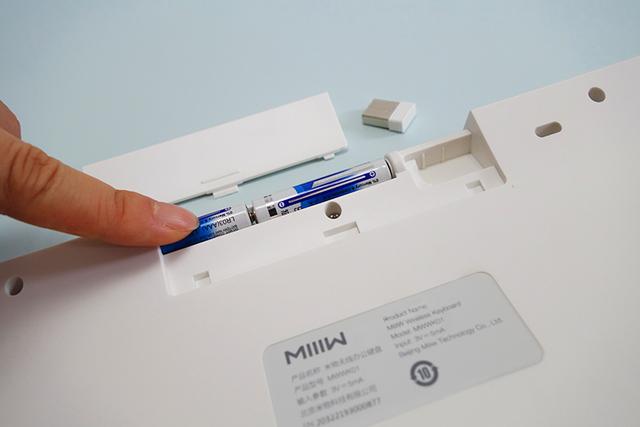 双系统,极简风!米物无线办公键鼠套装体验