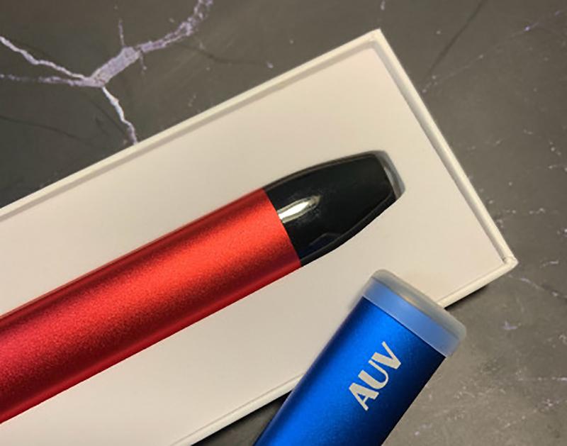 auv一次性电子烟上手体验,小巧精致,有效缓解烟瘾