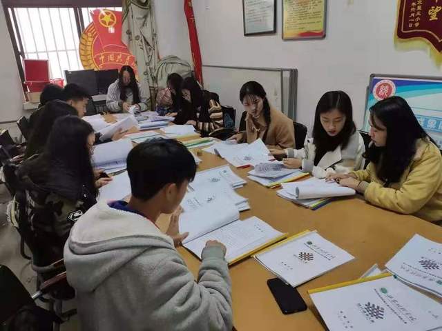 西安财经大学:“一院一品”丰富校园文化活动(西安财经大学有校服吗)