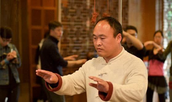 当年替马云挡了一“枪”的人,现在过得怎样？说出来你信吗？