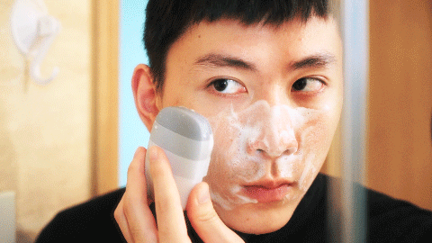 男人的油腻，是从“不要脸”开始的
