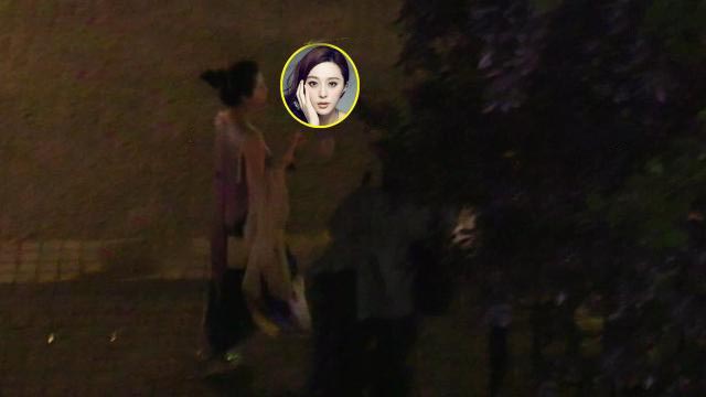 范冰冰被曝财务吃紧，在美容院拼命工作，忙到深夜饭都没吃