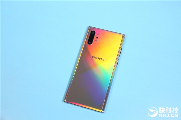 四边超窄真机皇！三星Note 10+图赏