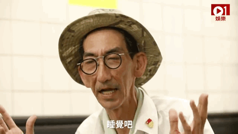 明星 正文  今年六月份,有部车保罗主演的短篇《老人与狗》静悄悄的