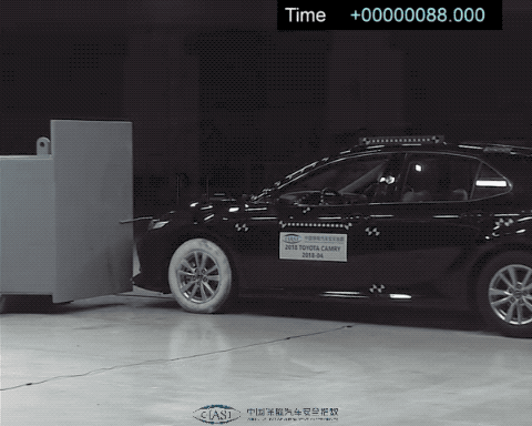 「虎嗅APP」国产车的死亡陷阱