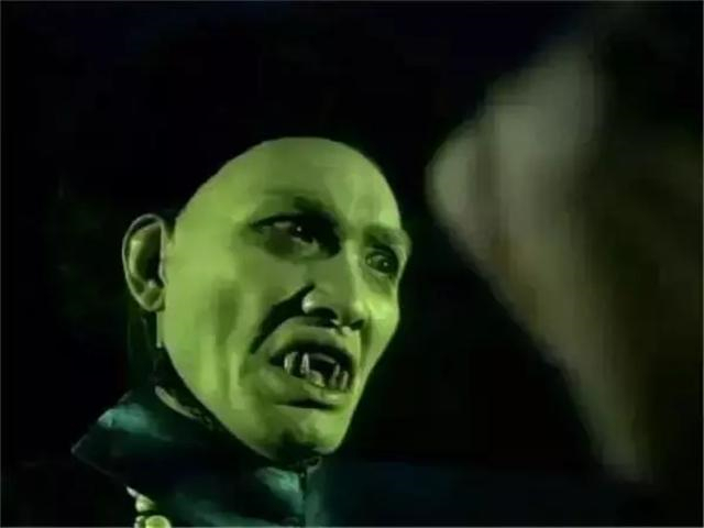 24年过去了,《僵尸道长》8位演员现状?第6位曾是麻油王子 作者: 来源:电影聚焦