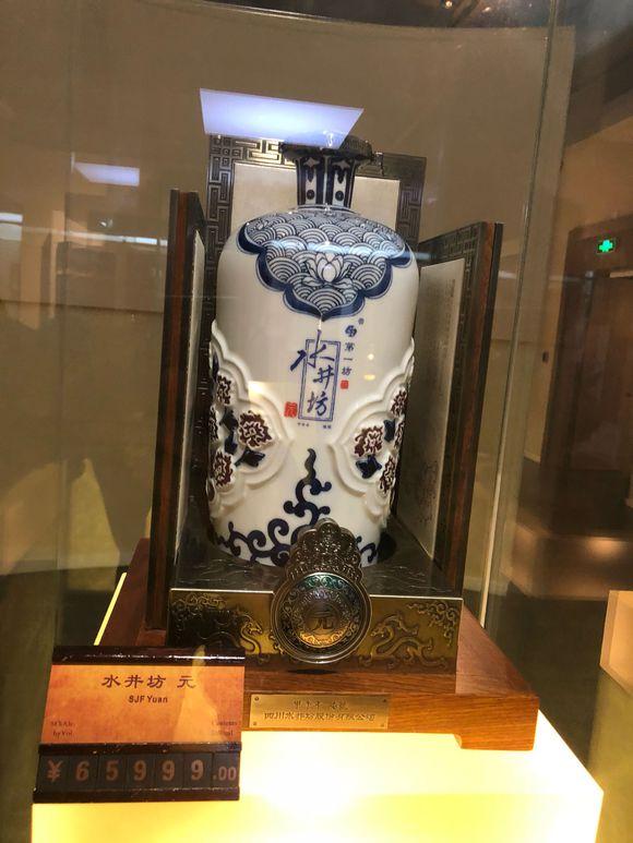 高价白酒盘点,几十万一瓶真的不是开玩笑吗?