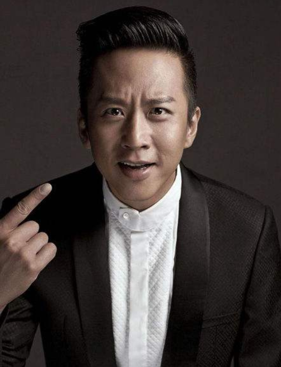 杜江票房破百亿要感谢霍思燕,其实五位百亿影星都有一个好妻子