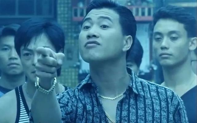 香港电影里最经典的大哥,周润发万梓良吕良伟,谁演得最狠?