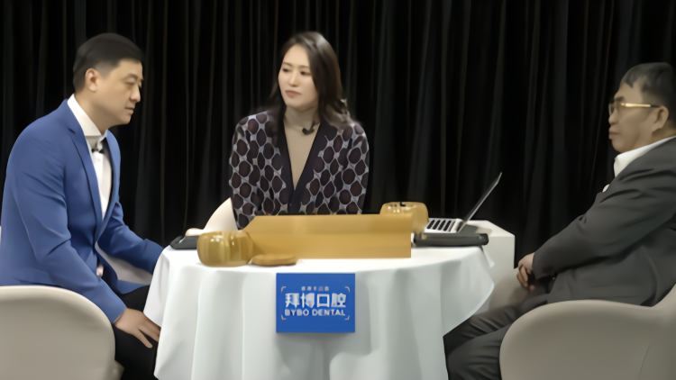 聂卫平点评李世石"神之一手"：应该是"神之一骗"