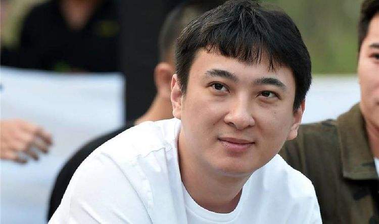 [熊猫娱乐]王思聪资产估值超10亿，名车豪宅被查封，“国民老公”风光不再
