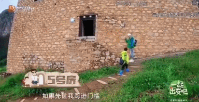 「十点电影」洗白失败，杨烁这次活该被骂上热搜？