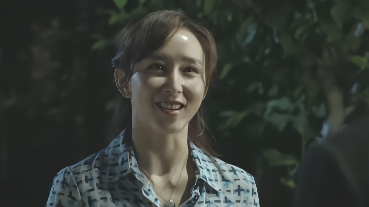 人民:陈清泉暗示自己想学外语,高小琴一听立马