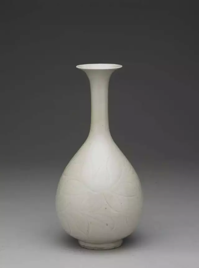 香港温斯顿拍卖行：历代玉壶春瓶， 美得让人如痴如醉__凤凰网