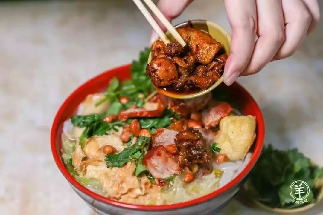 辣鸡沙煲粉