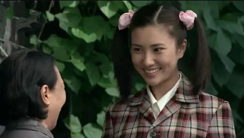 “毁了”印小天的边潇潇：嫁金牌导演春风得意，今怀二胎生活美满