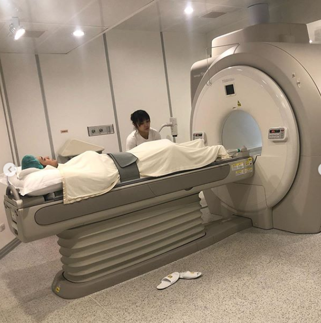 罗志祥腿伤严重被送医院，疼痛难忍靠打麻醉针缓解