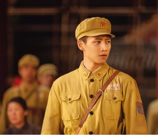 【一床情书】集结66位演员！明星那么多，为何他们能出演《我和我的祖国》