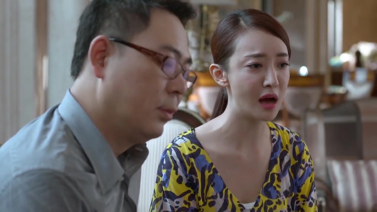 电视剧:小老公半夜不料娇妻,挑逗老公竟立马自制她另就是知道剧网络网剧图片