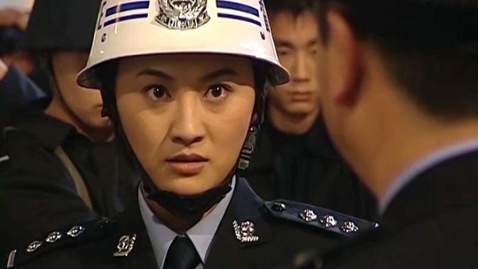 警中警:督察长家庭教育真失败,来找唯一的闺女,还需要