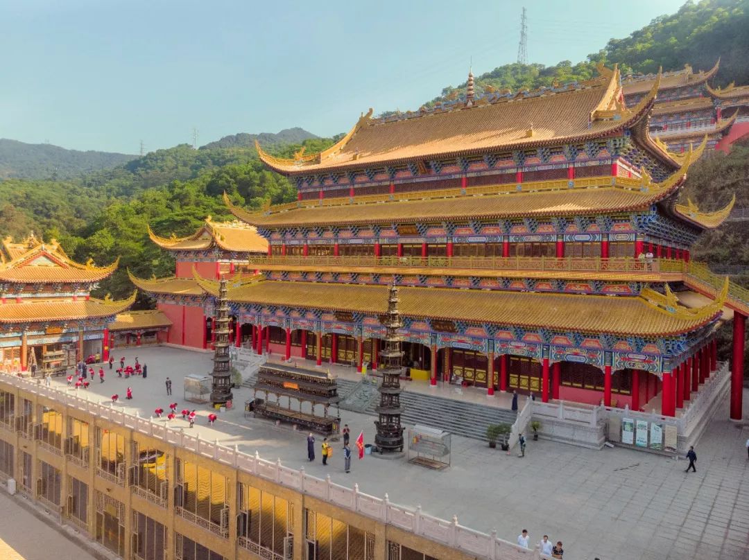 东莞大岭山观音寺第二期朝山礼佛仪式圆满完成