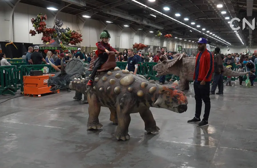 美国达拉斯举办“侏罗纪探索”恐龙展