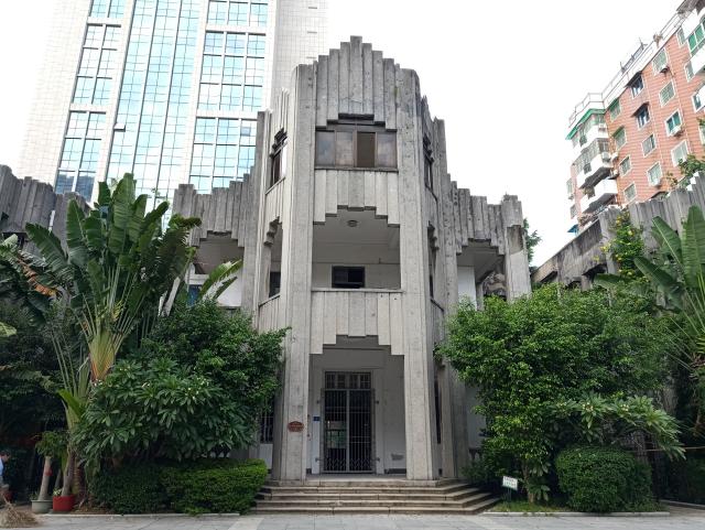 厦门五通万人坑纪念碑,还原历史,记录了当年日军惨绝人寰的恶行