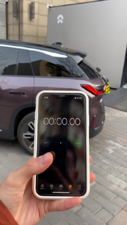拍了一下蔚来 ES6 换电全过程