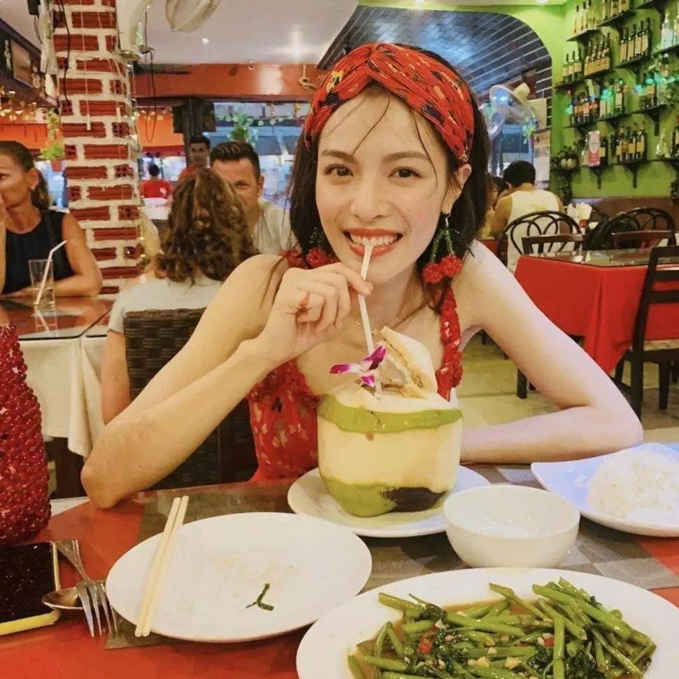 讲真的| 钟楚曦,一个陈伟霆也把控不住的女人