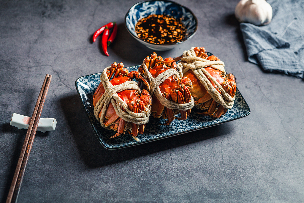 「钛媒体」假蟹盛行，真蟹锐减，阳澄湖的生死危局